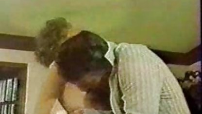 Anal casting cewek cantik merayu bokep jepang vs barat anak muda di bawah perusahaan